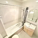 Ahs - T1 Armacao De Pera, Varanda, Piscina E Garagem 아파트